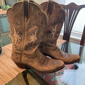 Ariat cowboy boots